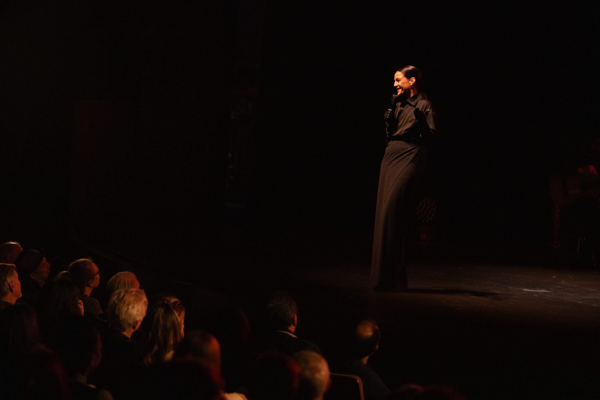 Photo of Carminho onstage